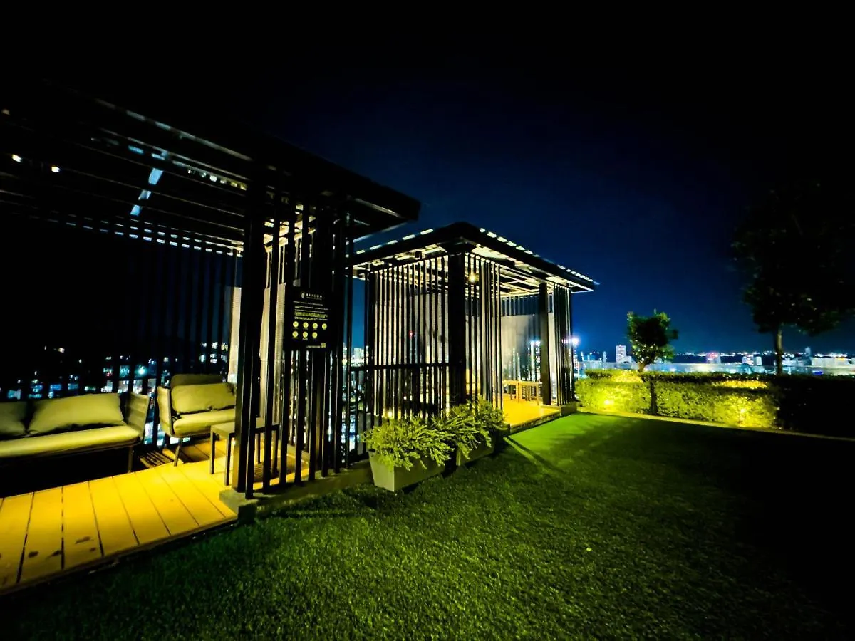 Beacon Executive Suite With Skypool 3Br 9Pax Georgetown Penang George Town